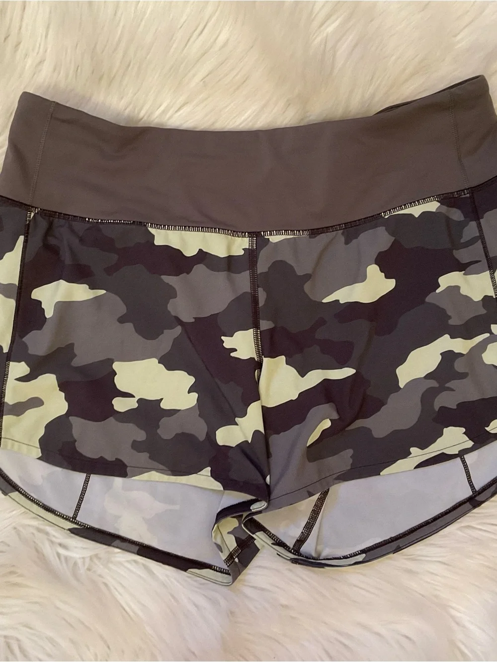 Lululemon Speed Up Short 4